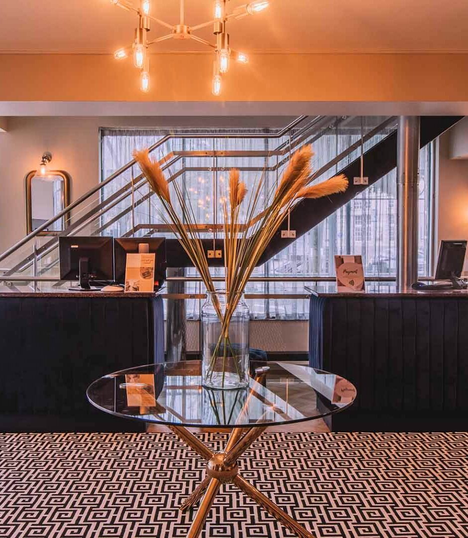 hotels-in-swansea-city-centre-grand-hotel-swansea-wales